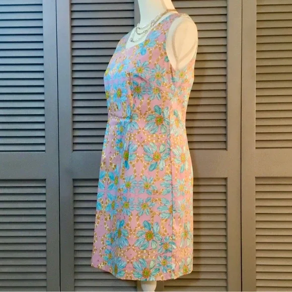 Kaeli Smith Sleeveless Dress - Picture 4 of 13